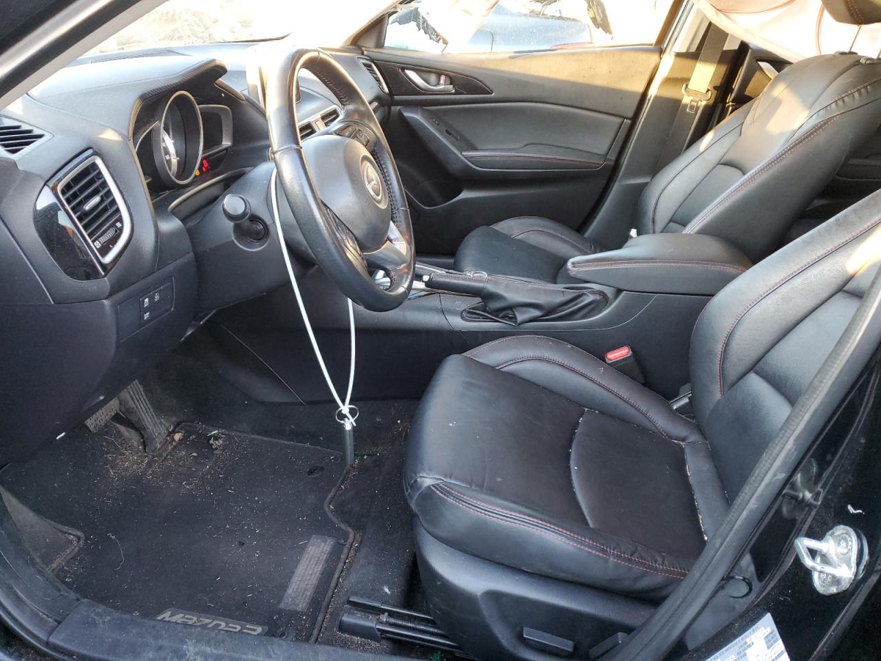 2015 Mazda 3 - Image 7