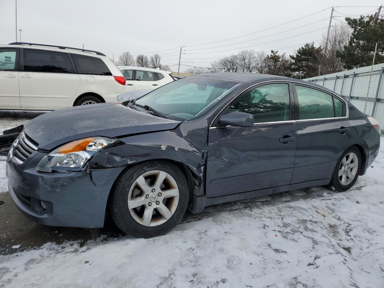 2009 Nissan Altima - Image 1