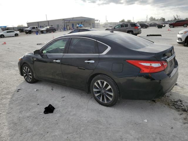  NISSAN ALTIMA 2016 Czarny