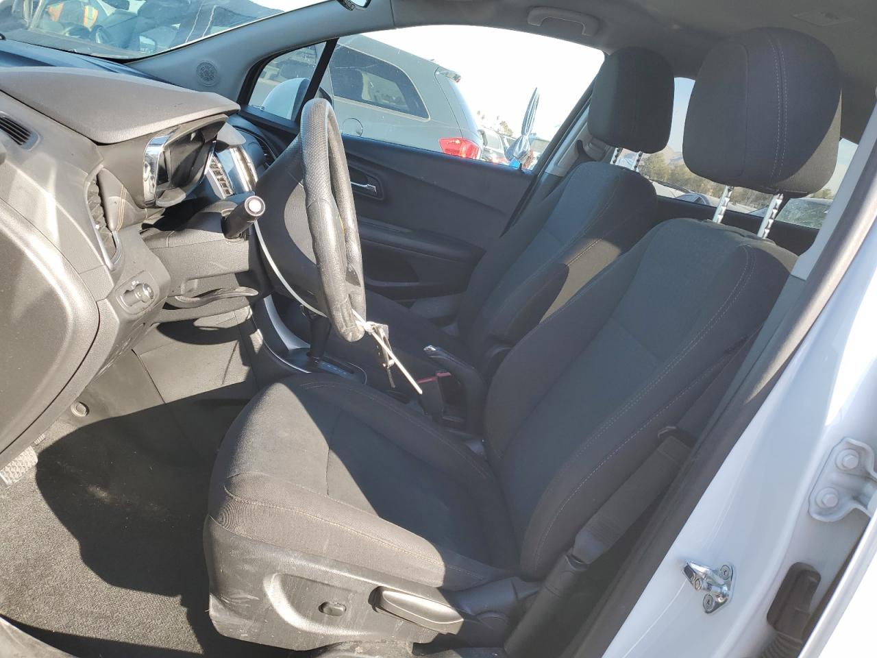 2020 Chevrolet Trax - Image 7