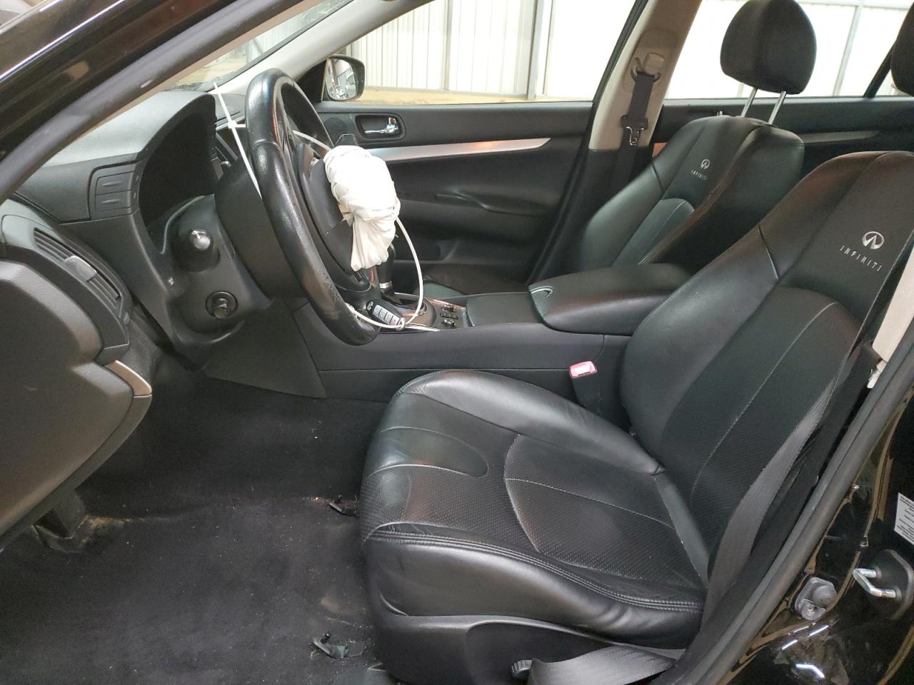 2011 Infiniti G - Image 7