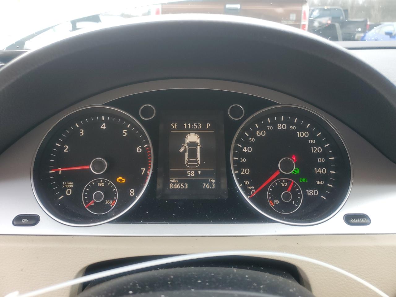 2010 Volkswagen Passat CC - Image 9