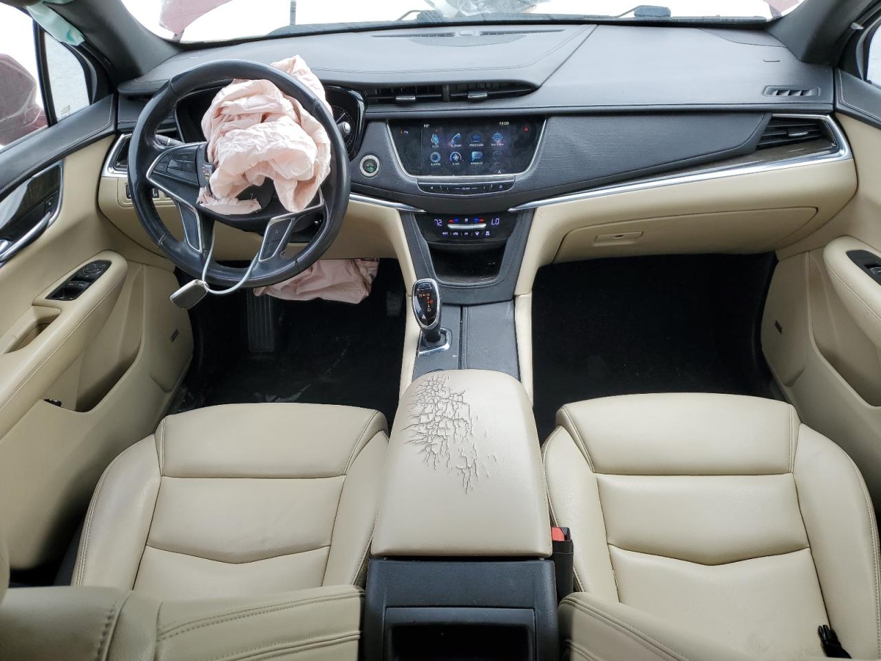 2017 Cadillac XT5 - Image 8