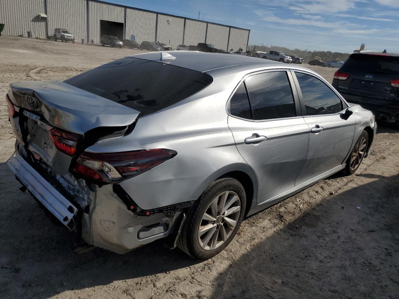 2021 Toyota Camry - Image 3