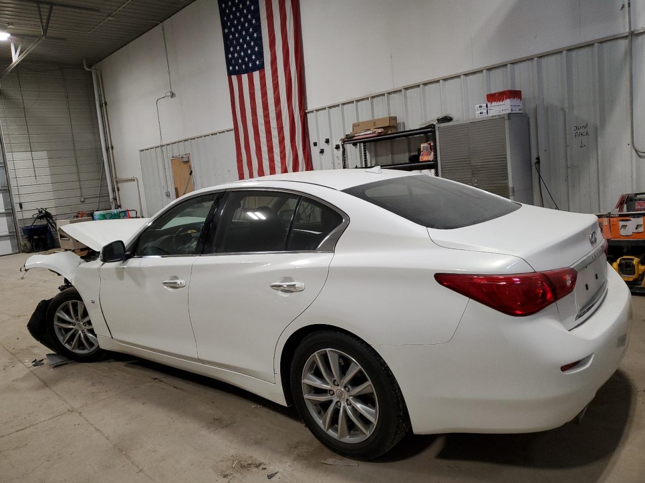 2014 Infiniti Q50 - Image 2