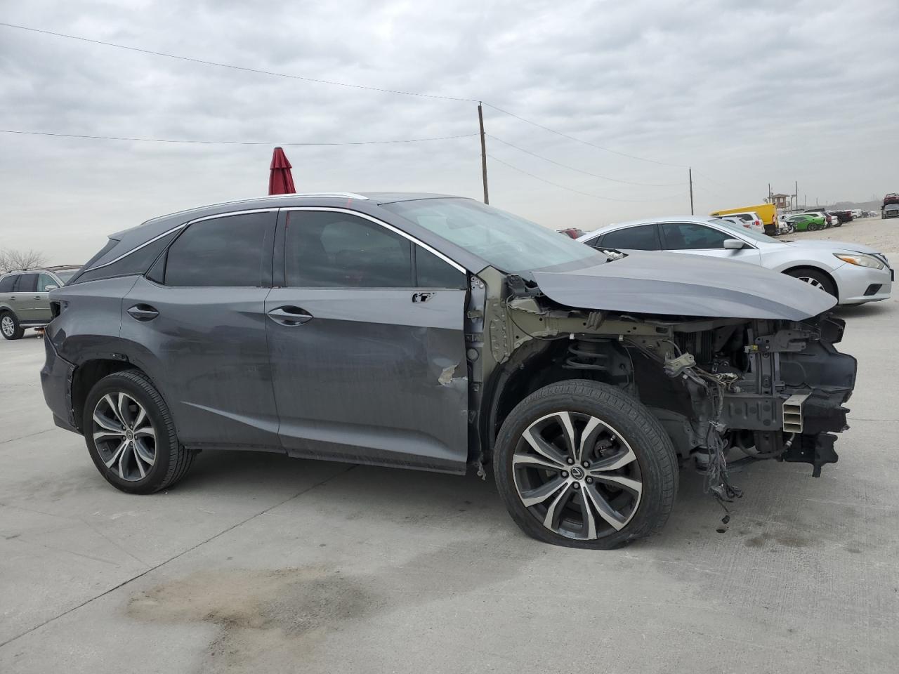 2017 Lexus RX - Image 4