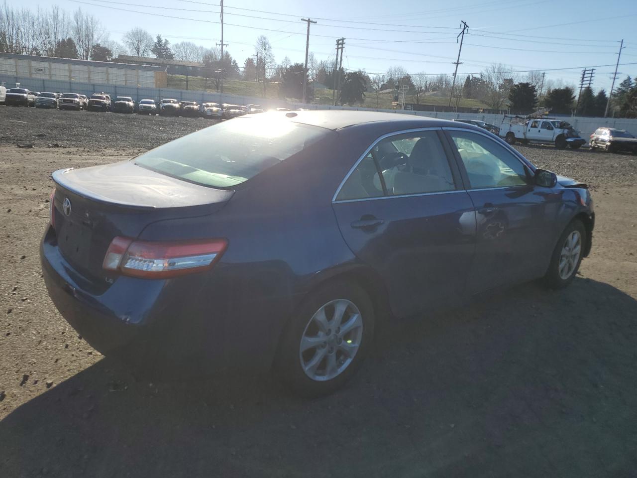 2011 Toyota Camry - Image 3