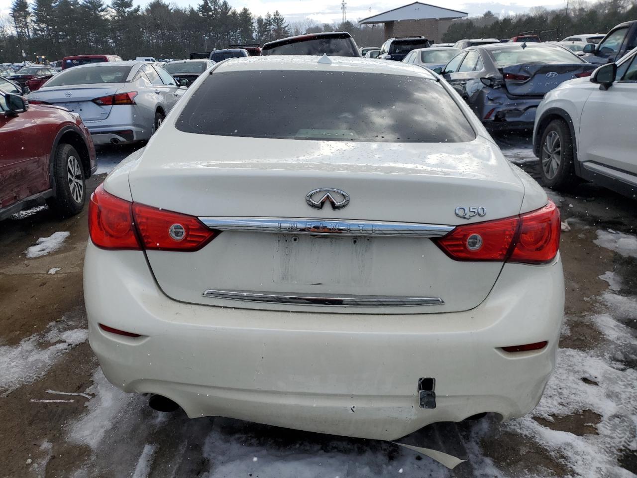 2016 Infiniti Q50 - Image 6