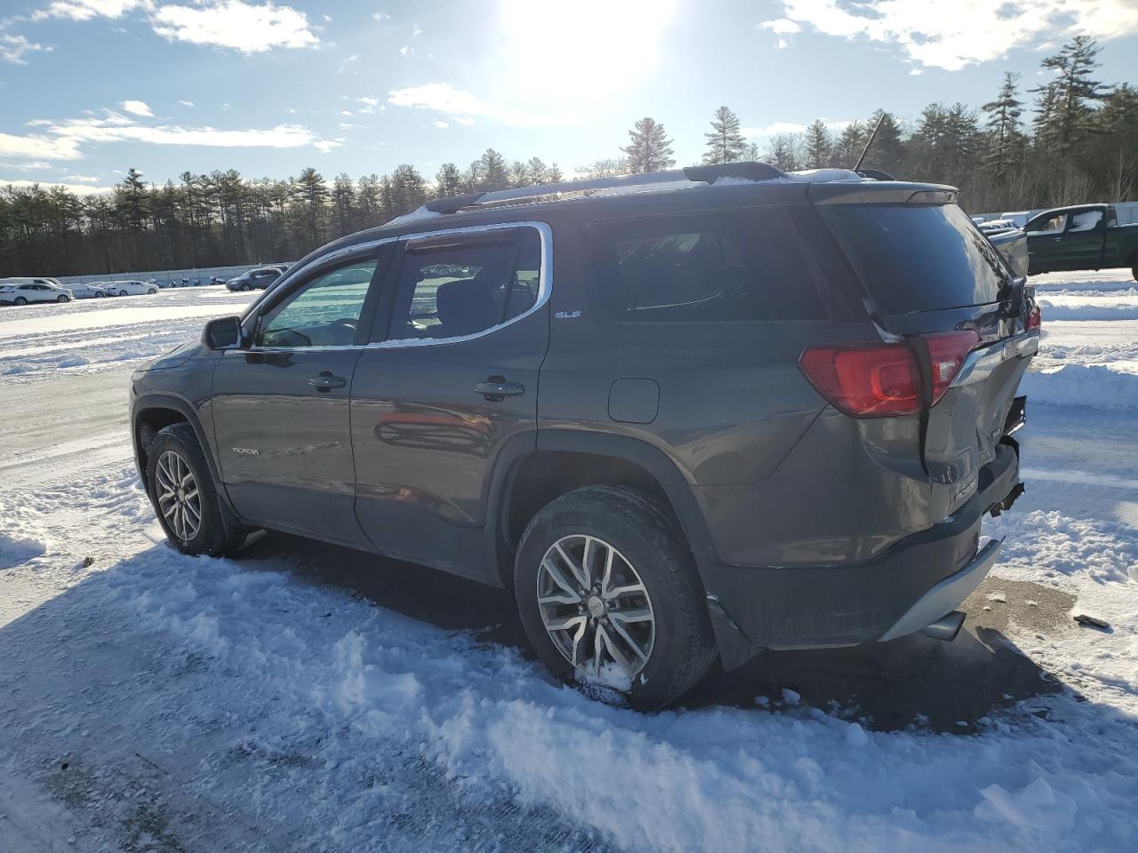 2019 GMC Acadia - Image 2