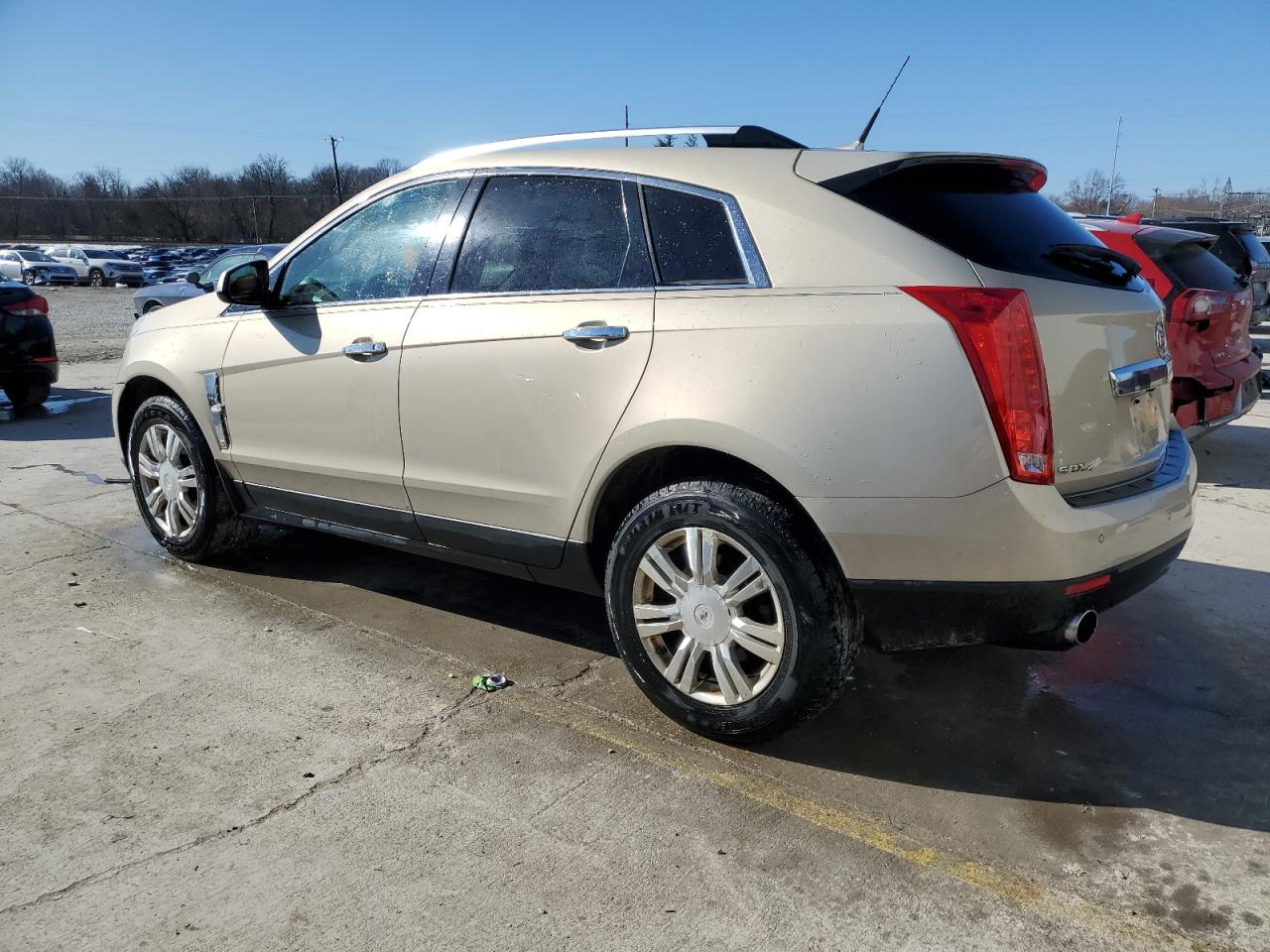 2010 Cadillac SRX - Image 2