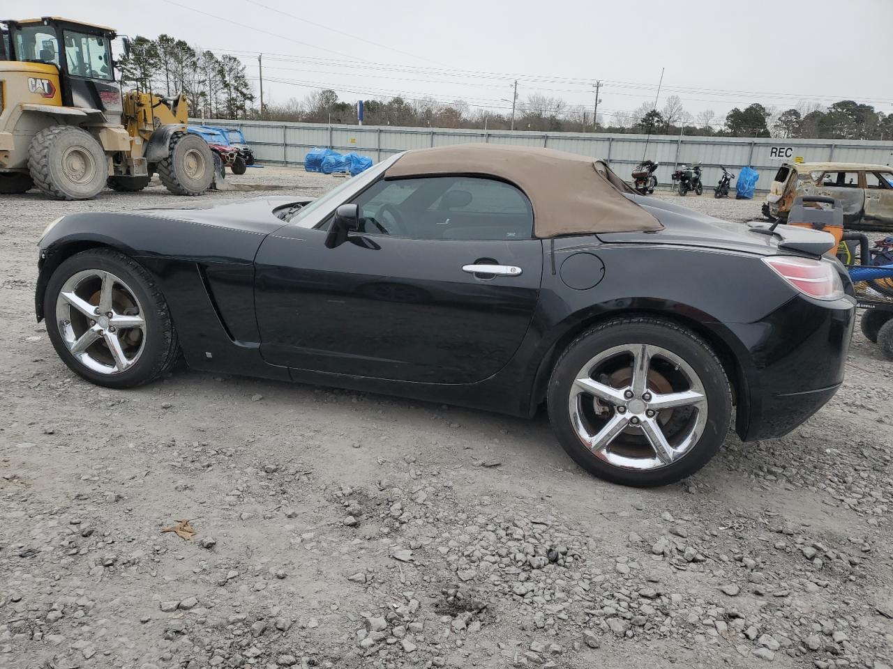 2008 Saturn Sky - Image 2