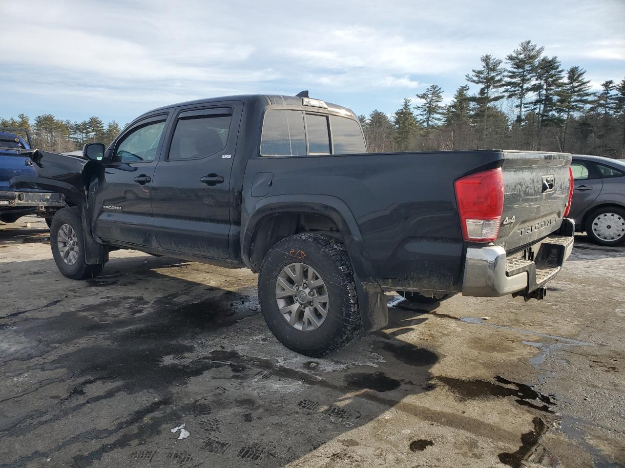 5TFCZ5AN5HX116596 TOYOTA TACOMA 2017