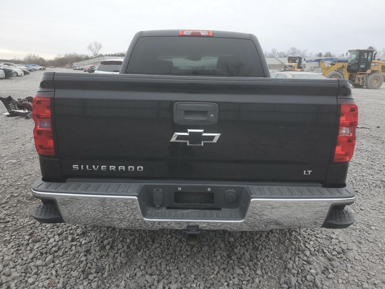 2015 Chevrolet Silverado - Image 6
