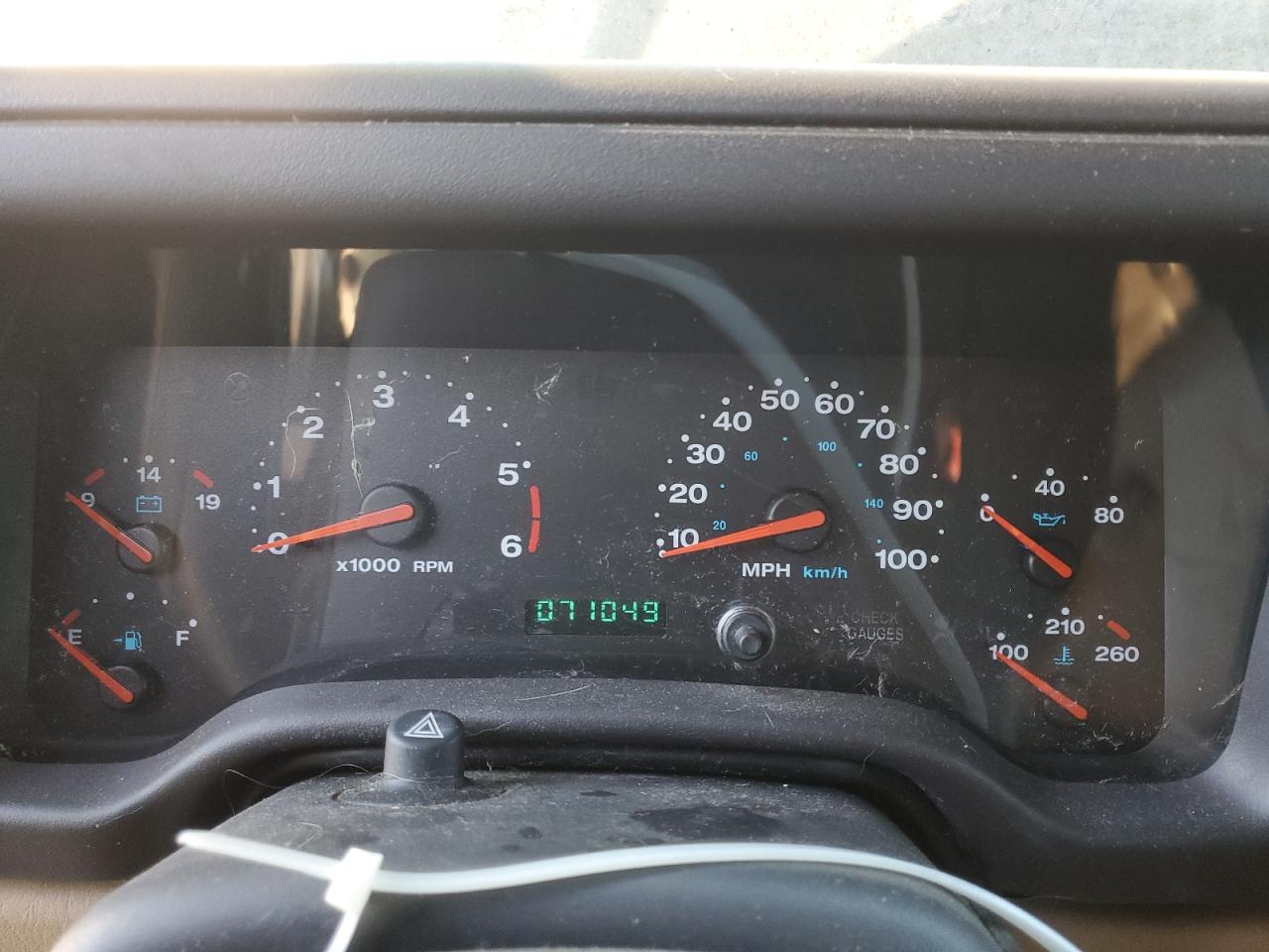 2002 Jeep Wrangler - Image 9
