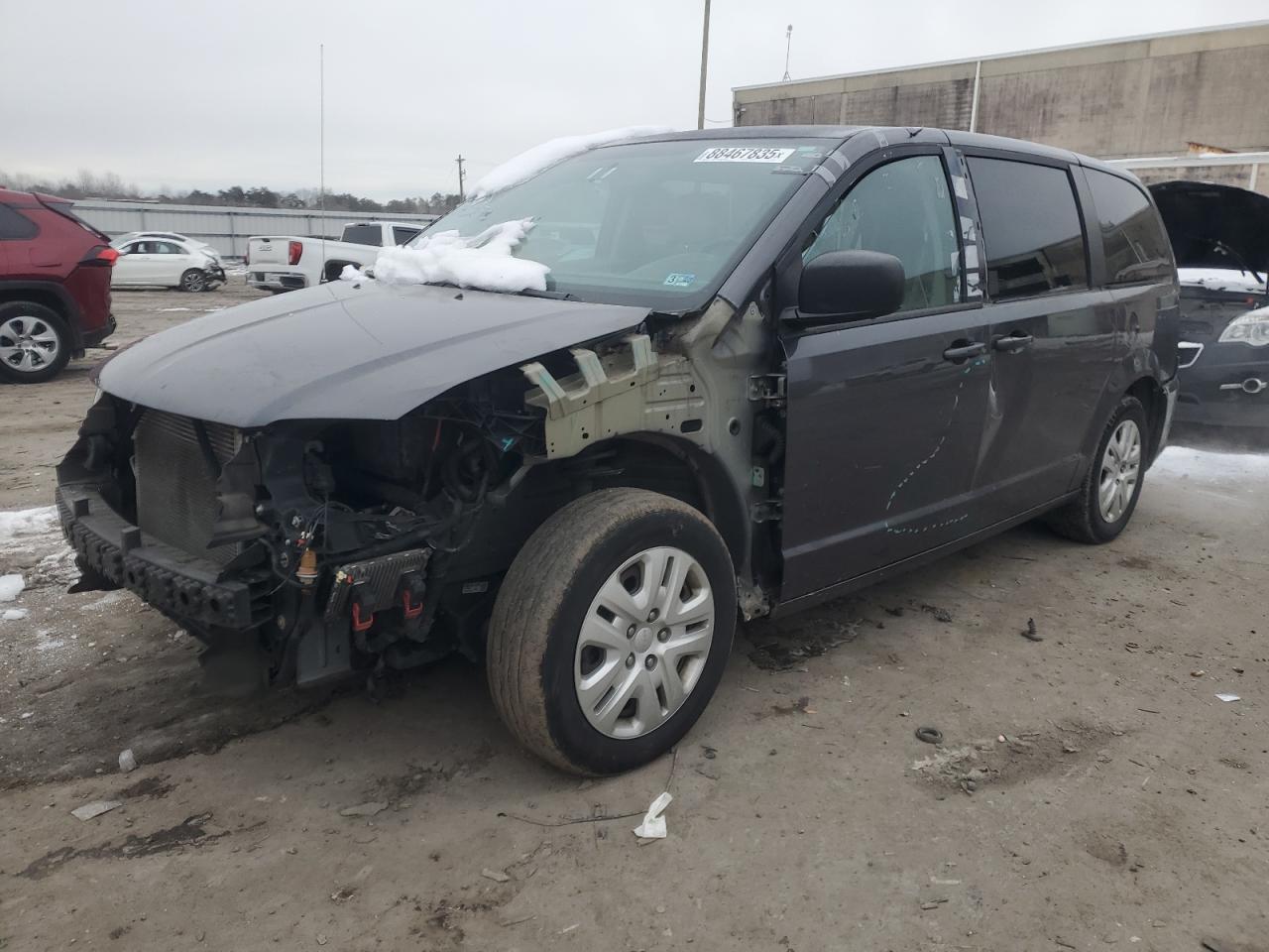 2018 Dodge Caravan - Image 1