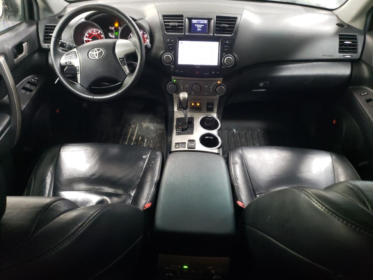 2012 Toyota Highlander - Image 8