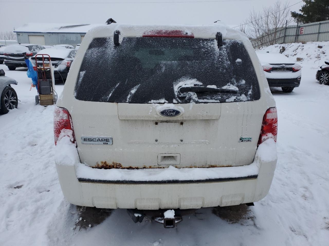 2011 Ford Escape - Image 6
