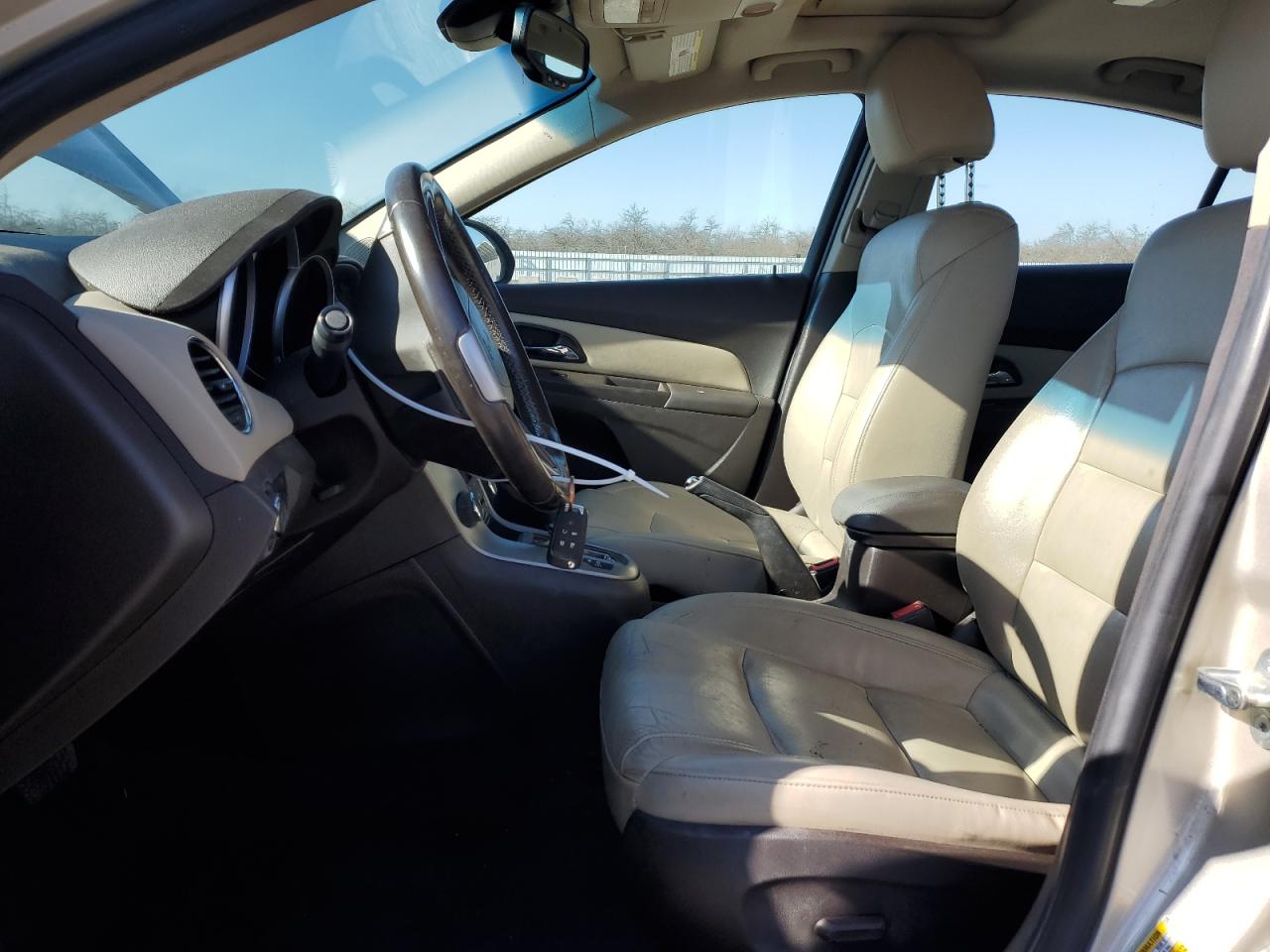2013 Chevrolet Cruze - Image 7