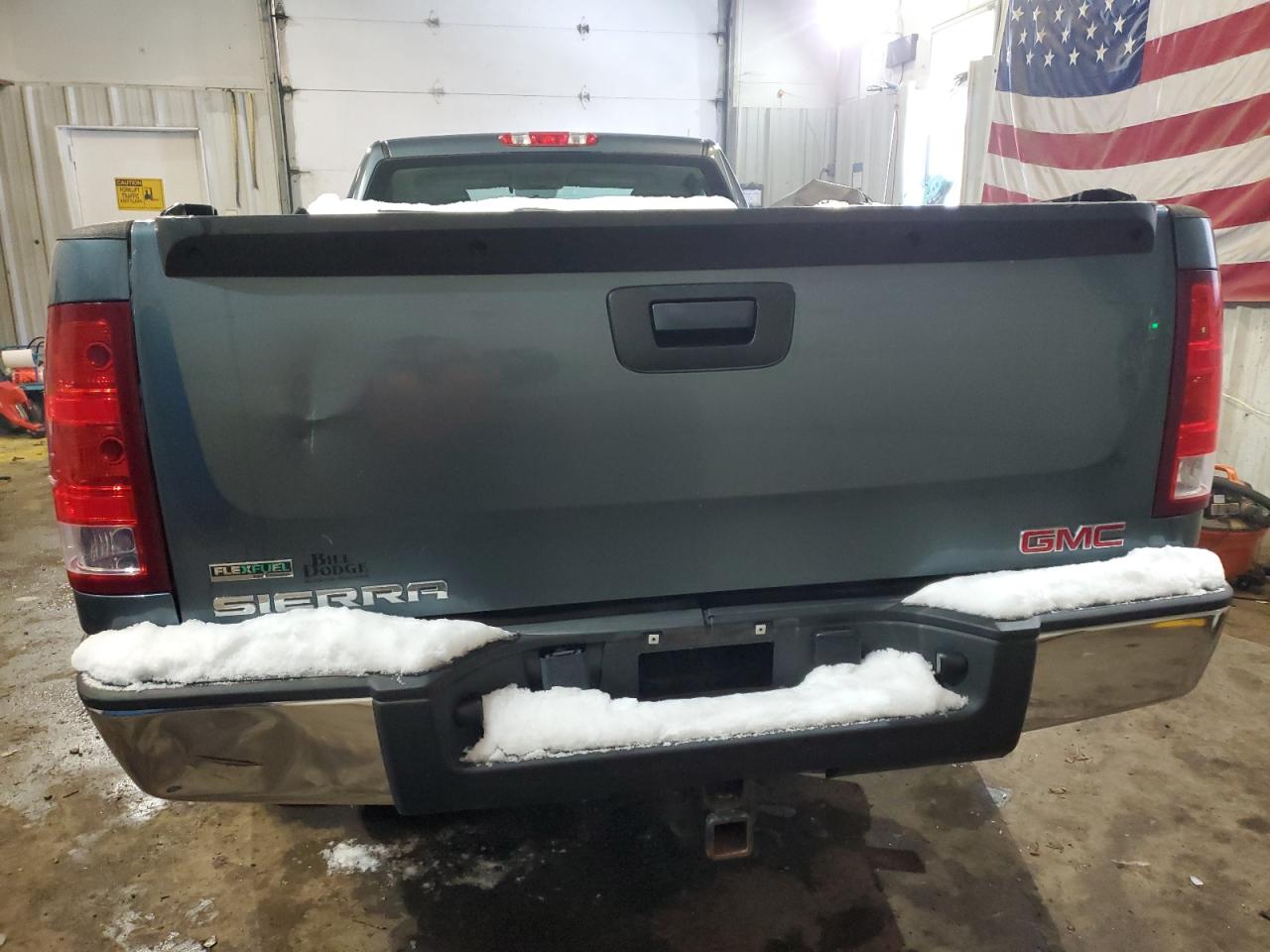 2012 GMC Sierra - Image 6