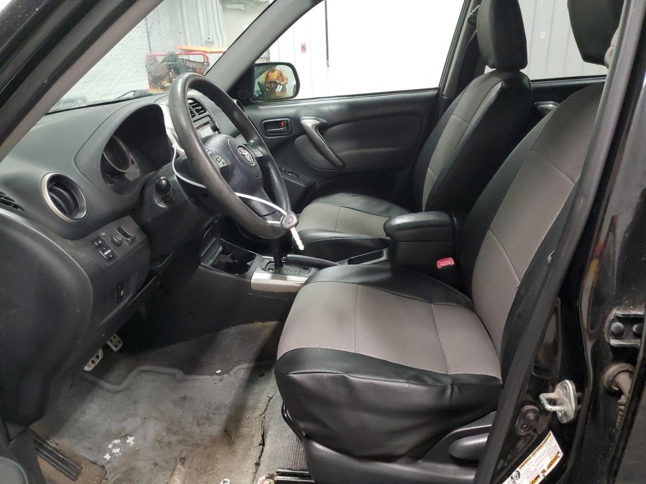 2005 Toyota RAV 4 - Image 7
