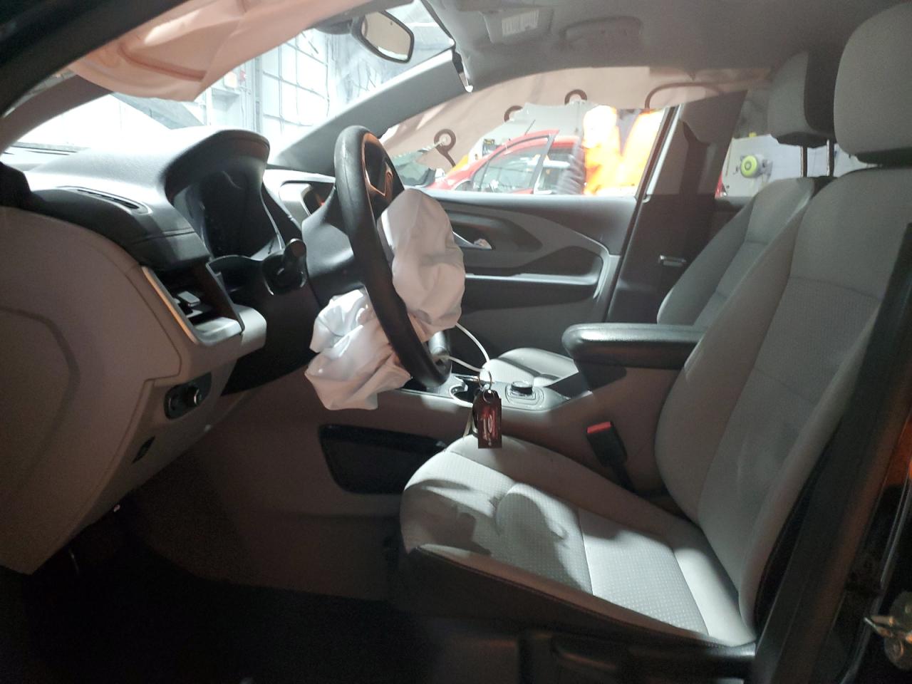 2022 GMC Terrain - Image 7