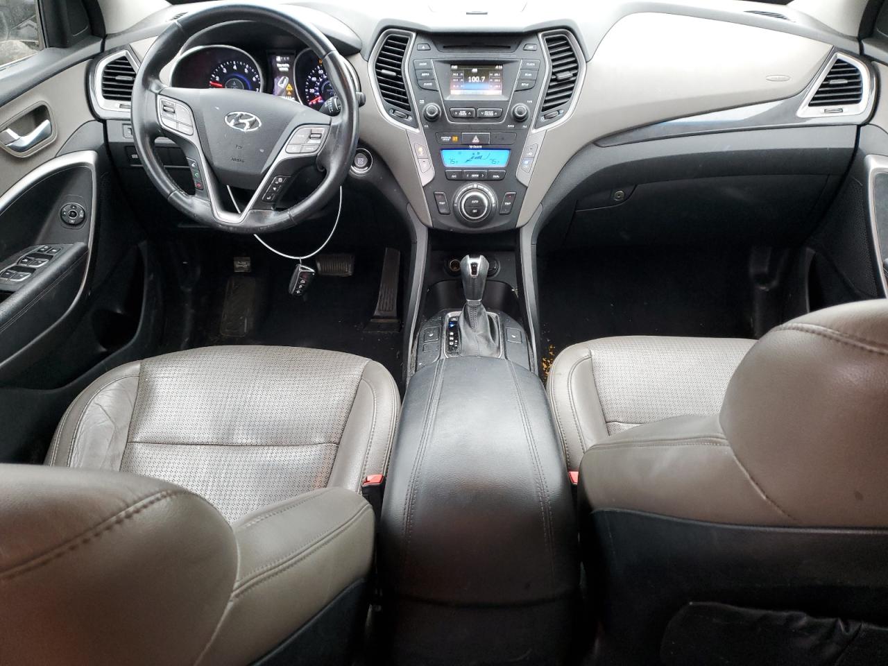 2013 Hyundai Santa Fe - Image 8