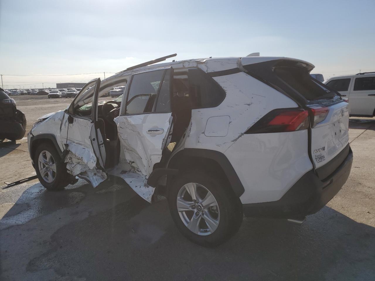 2020 Toyota RAV 4 - Image 2