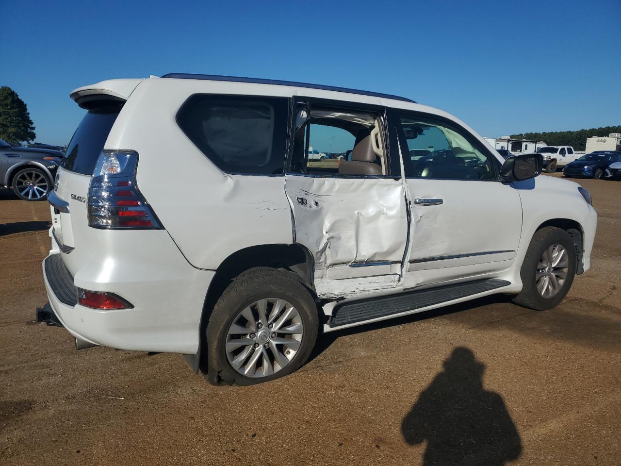 2018 Lexus GX - Image 3