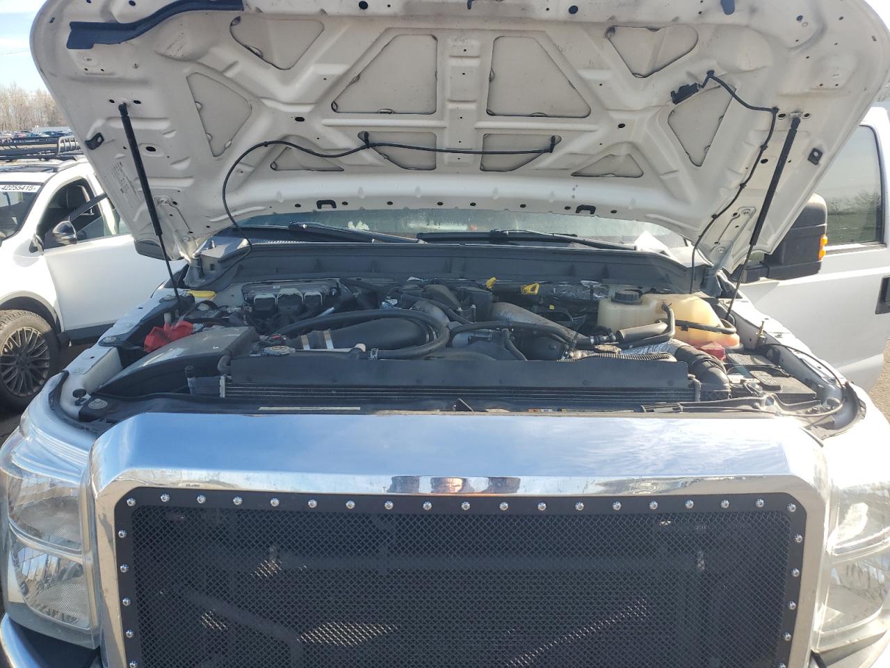 2014 Ford F350 - Image 11
