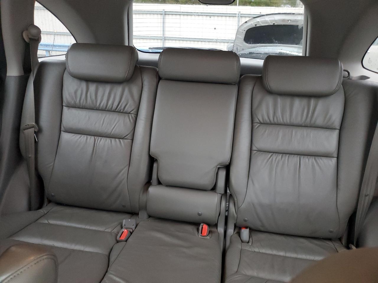 2008 Honda CR-V - Image 10