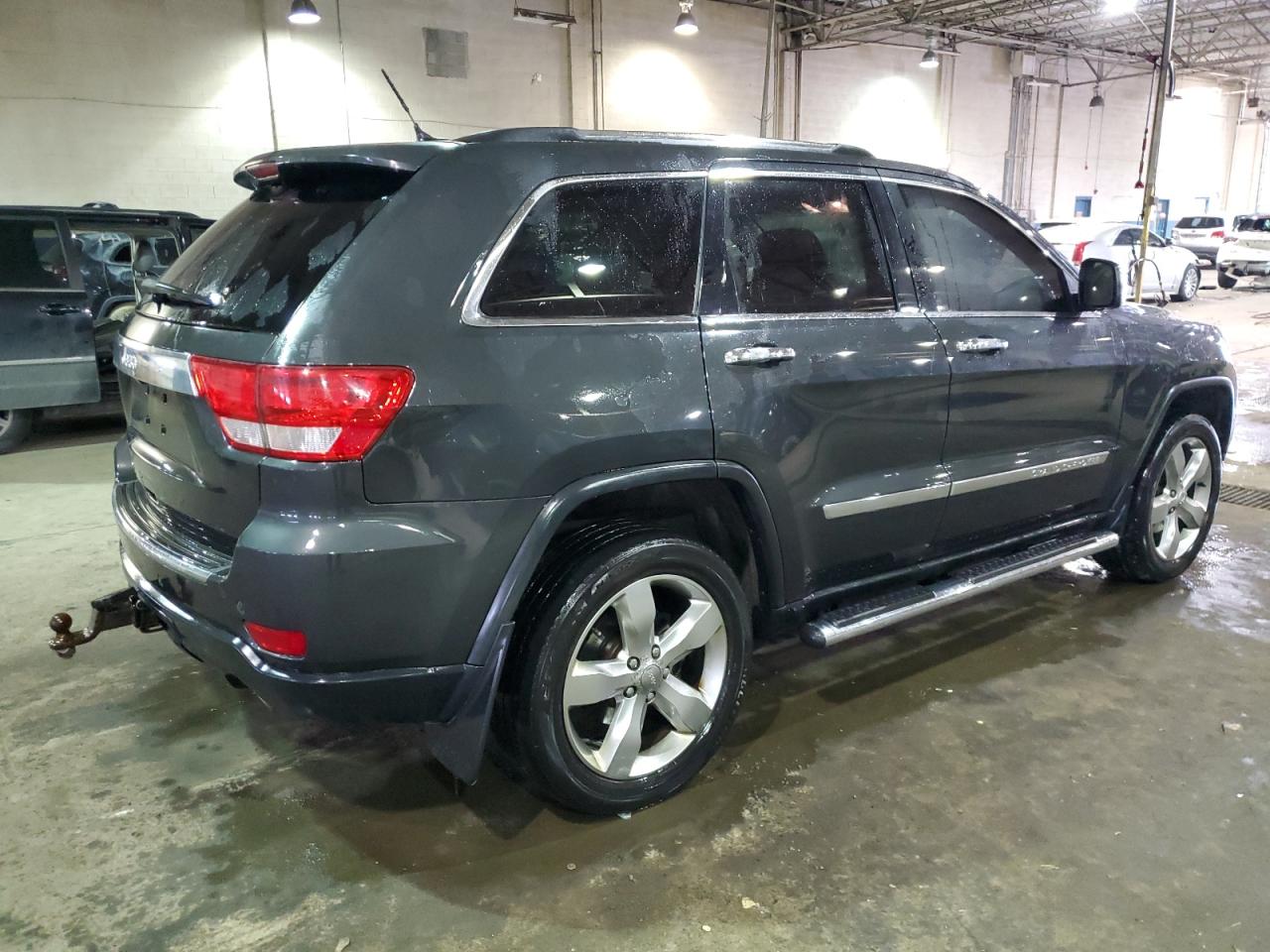 2011 Jeep Grand Cherokee - Image 3