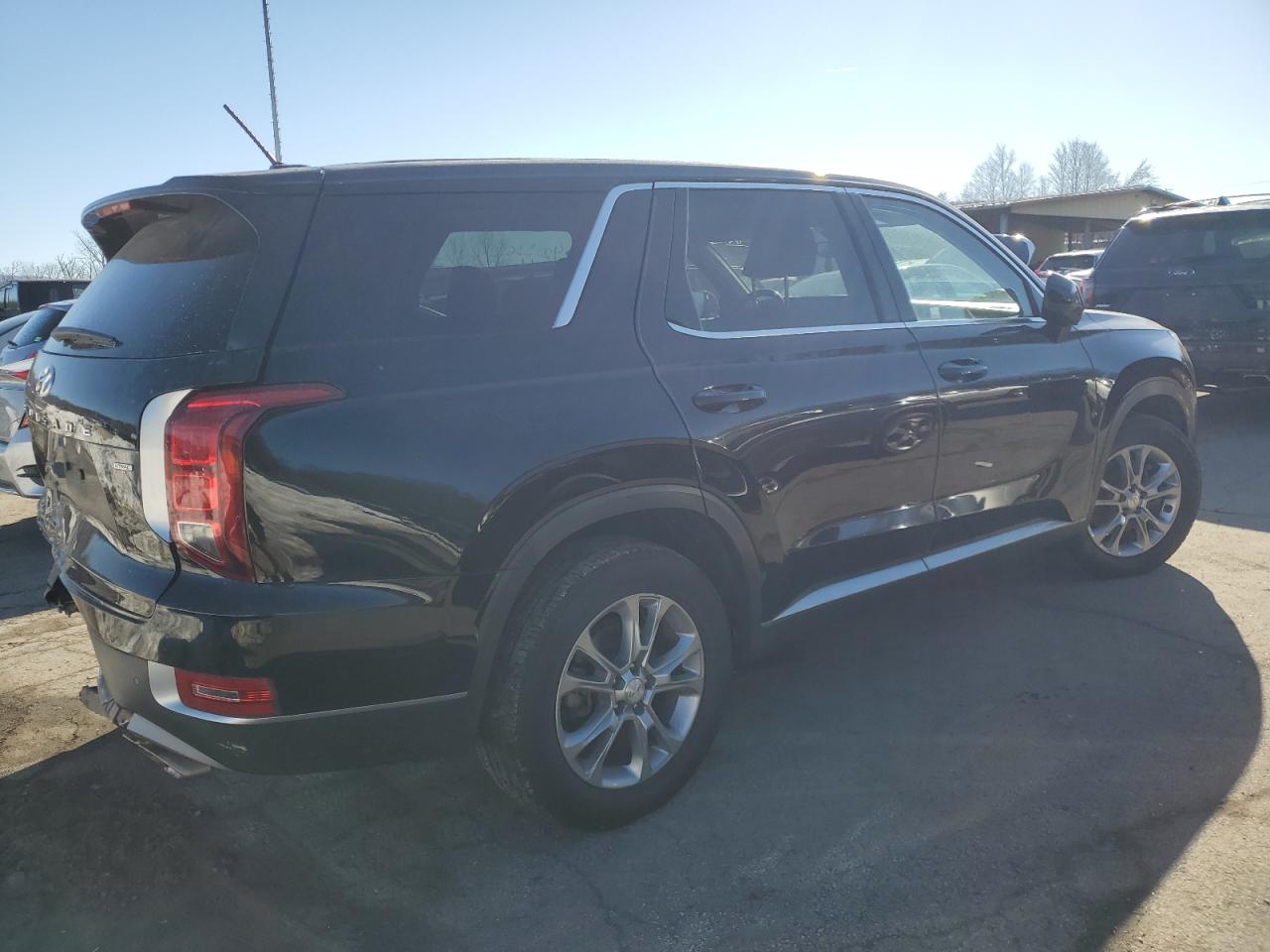 2020 Hyundai Palisade - Image 3