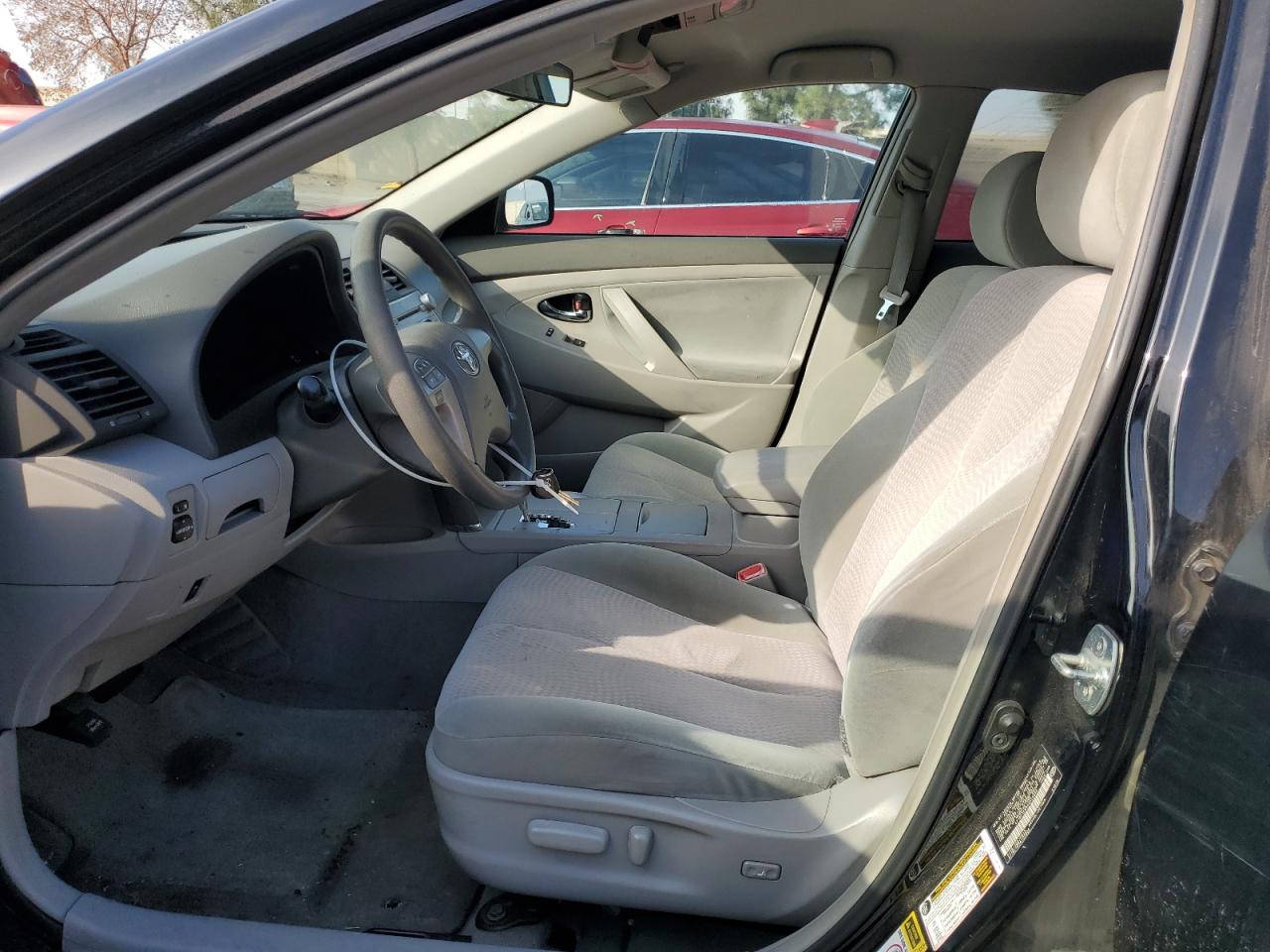 2010 Toyota Camry - Image 7