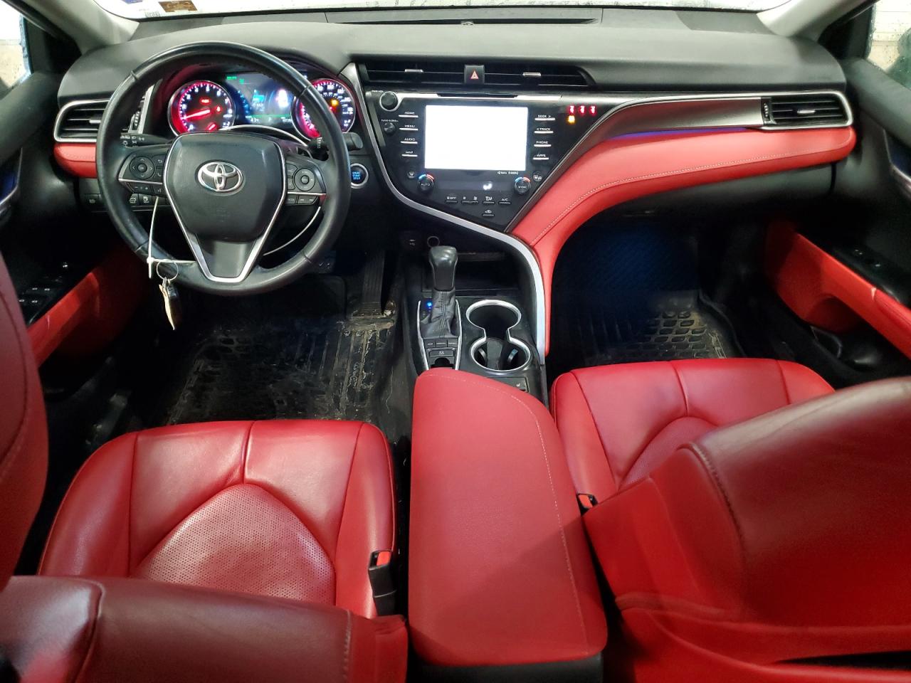 2019 Toyota Camry - Image 8