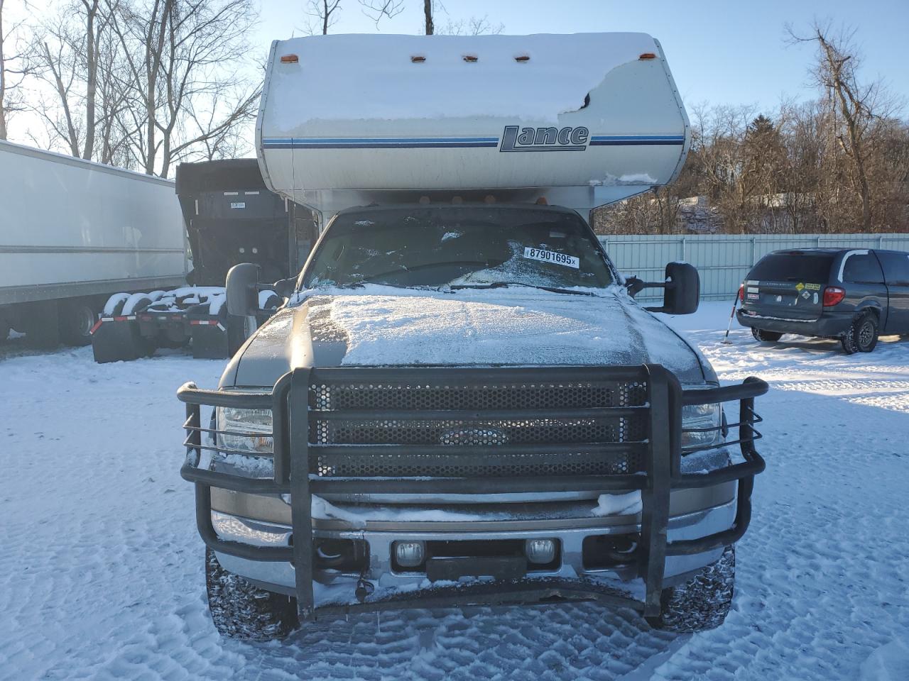 2006 Ford F350 - Image 5