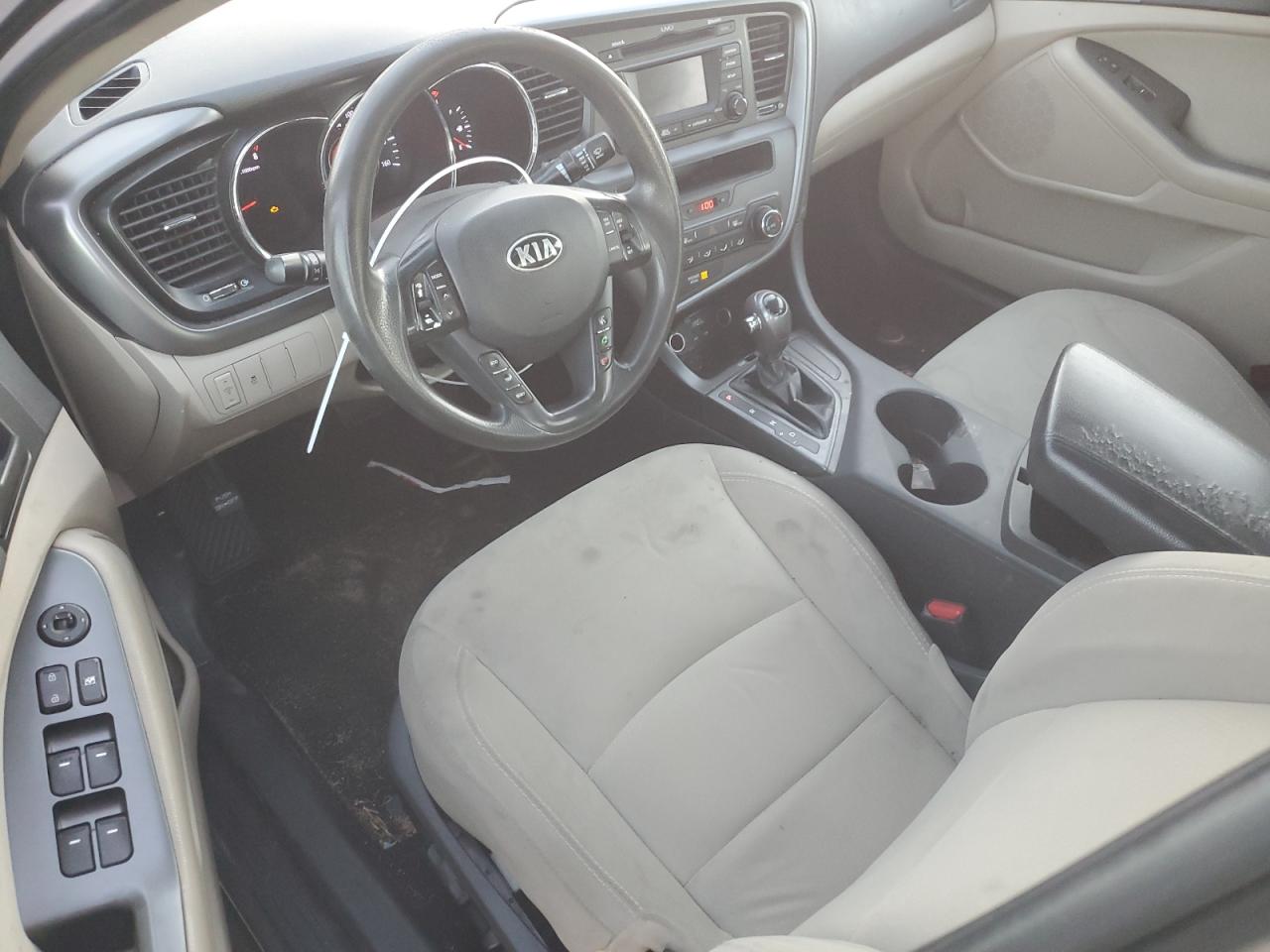 2013 Kia Optima - Image 8