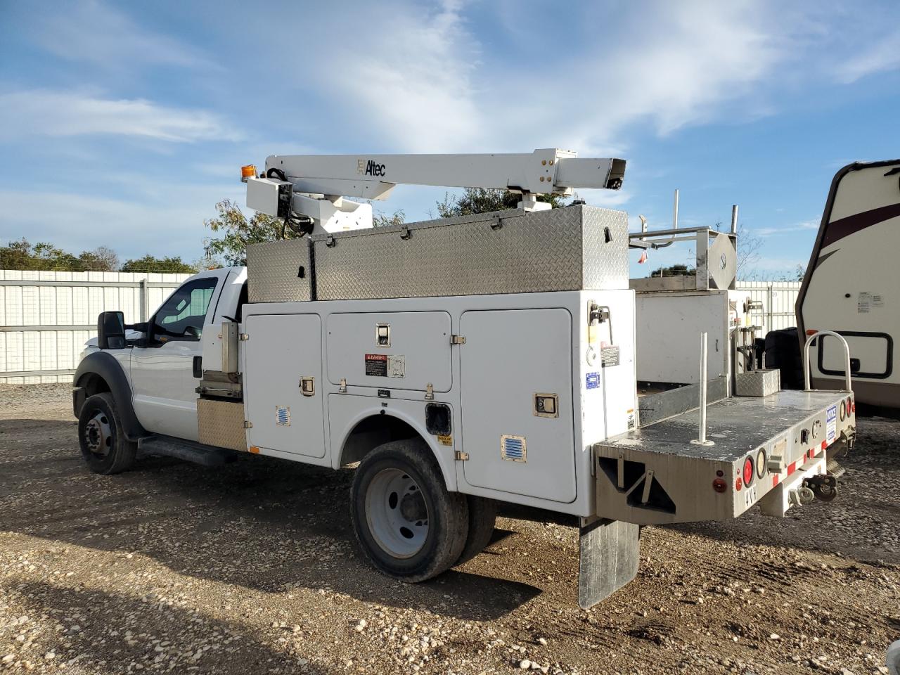 2012 Ford F450 - Image 2