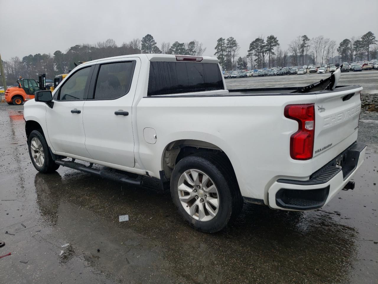 2020 Chevrolet Silverado - Image 2