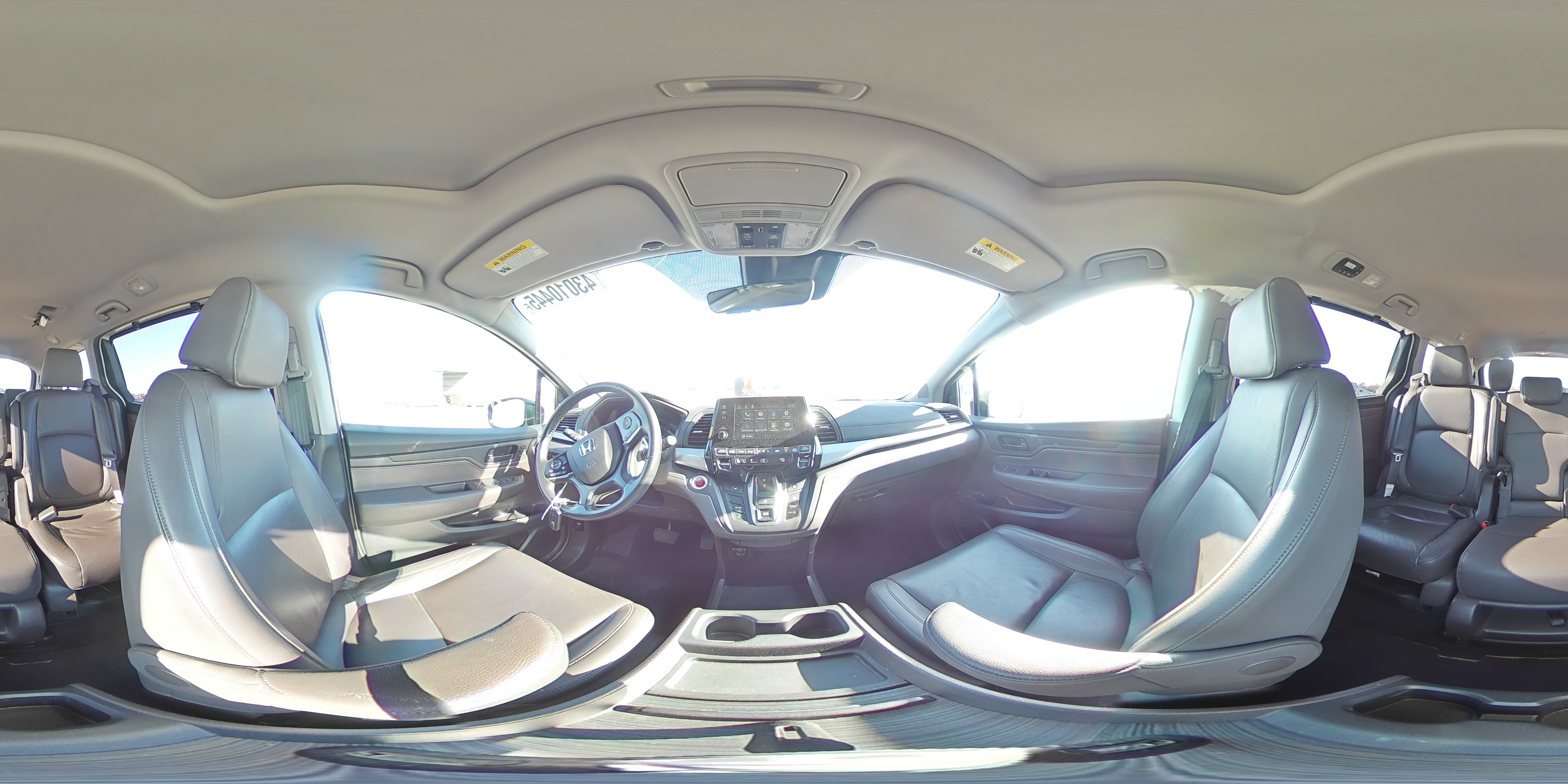 2018 Honda Odyssey - Image 14