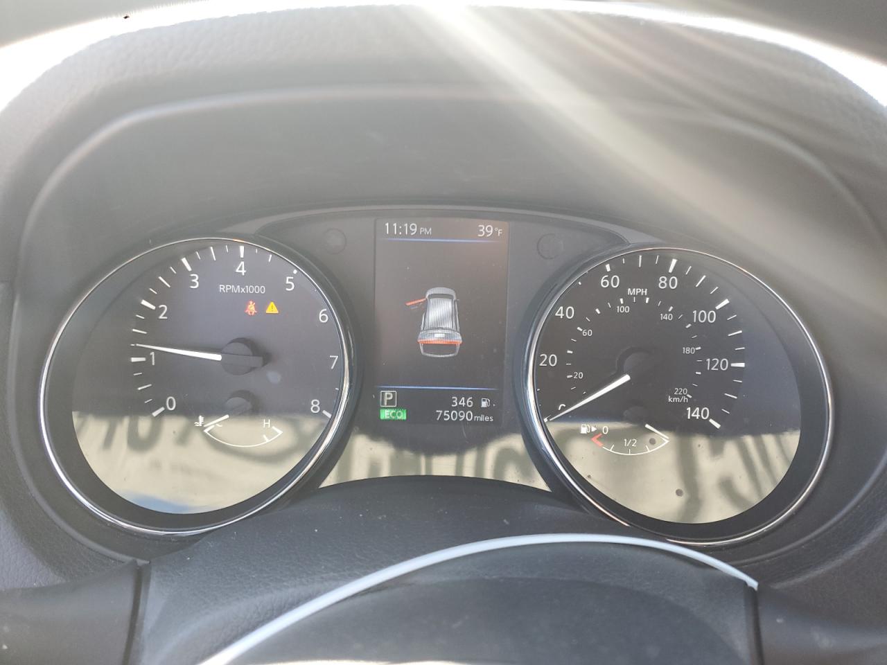 2019 Nissan Rogue - Image 9