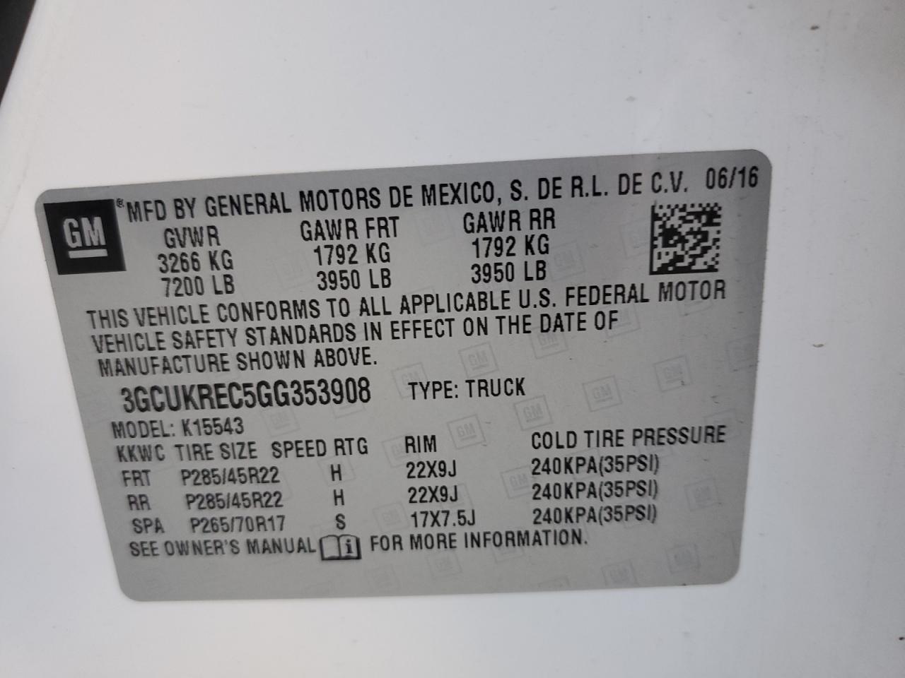 2016 Chevrolet Silverado - Image 12