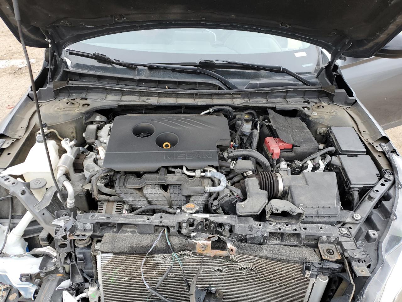 2019 Nissan Altima - Image 11