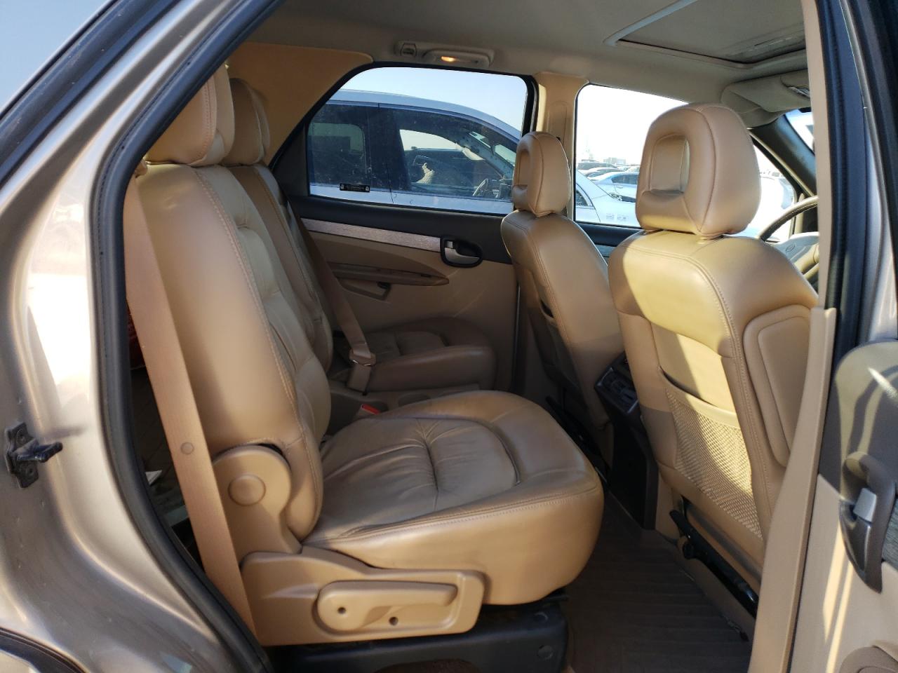 2002 Buick Rendezvous - Image 11