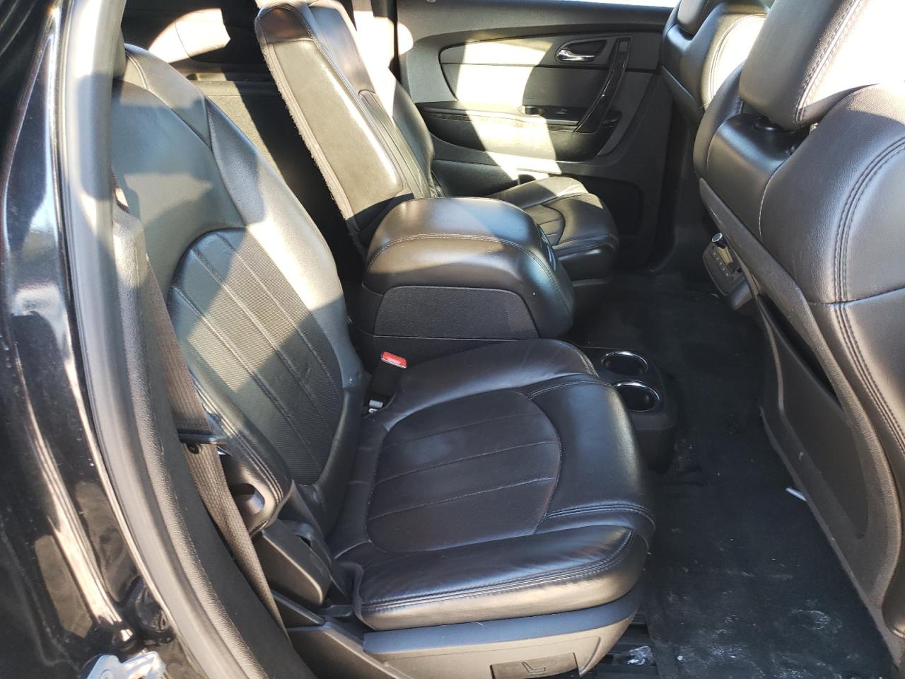 2012 GMC Acadia - Image 11