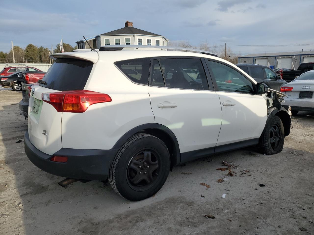 2014 Toyota RAV 4 - Image 3