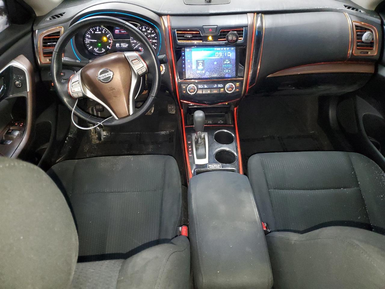 2014 Nissan Altima - Image 8