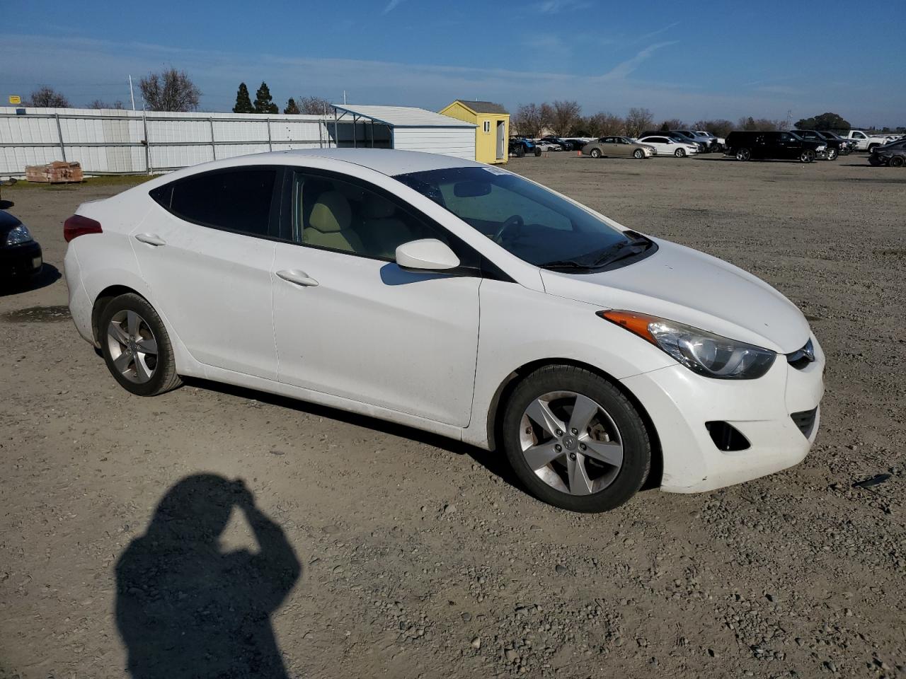 VIN 5NPDH4AE5DH248586 2013 HYUNDAI ELANTRA no.4