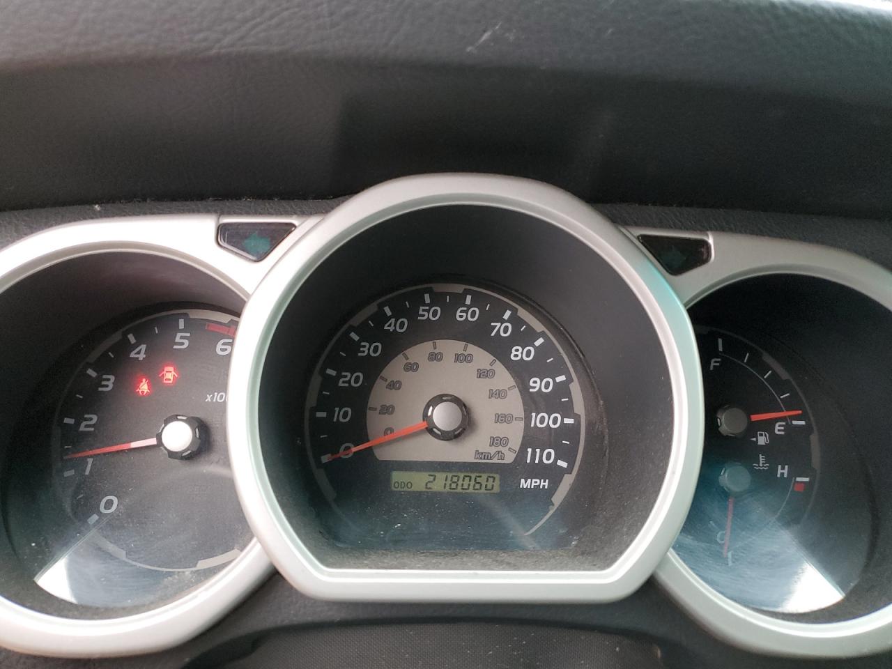 2005 Toyota 4Runner - Image 9