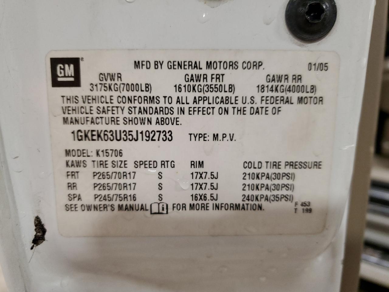 2005 GMC Yukon - Image 13