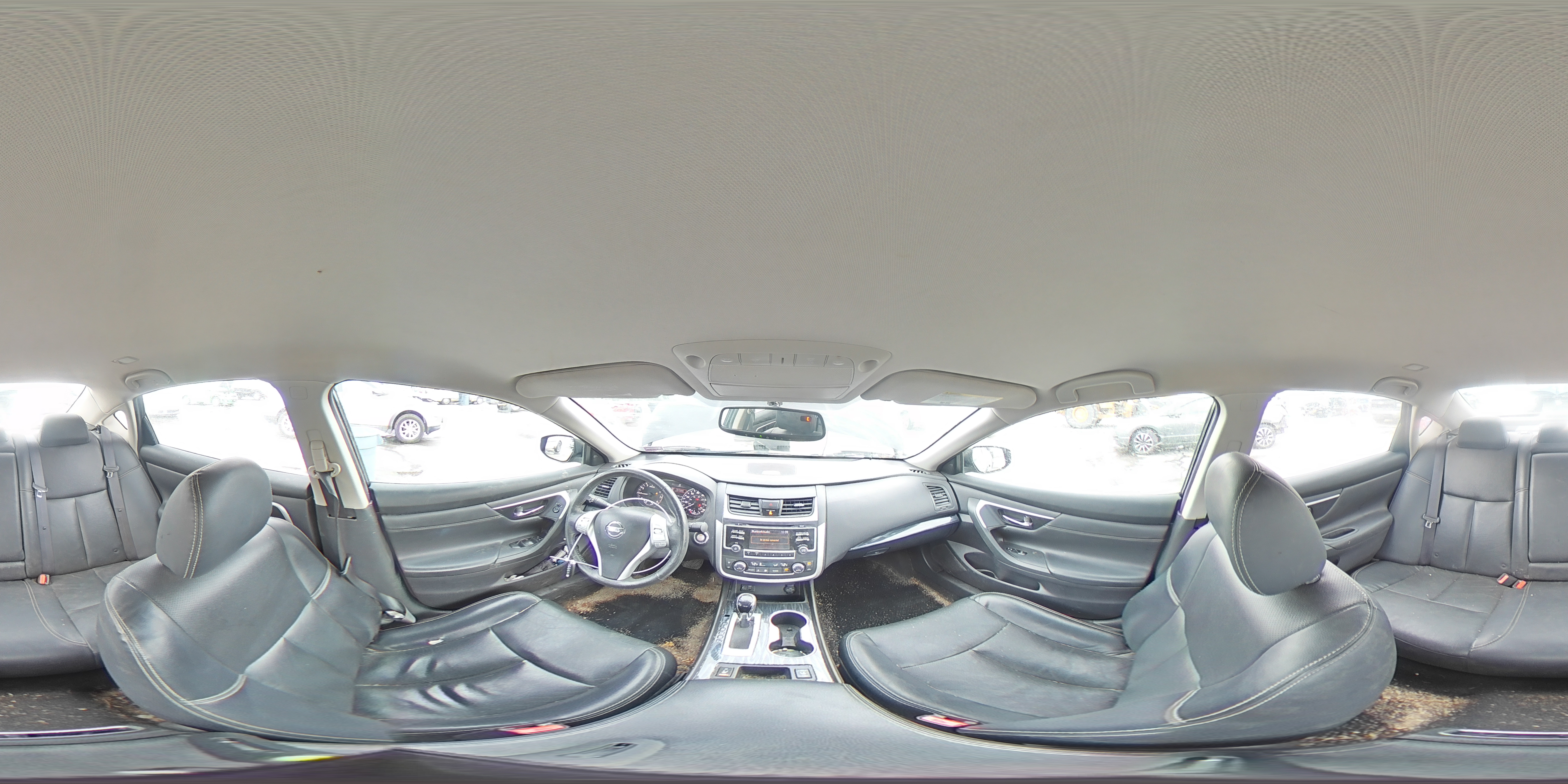 2017 Nissan Altima - Image 13